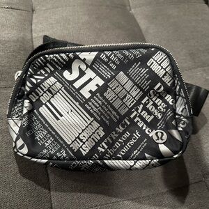 Lululemon belt bag